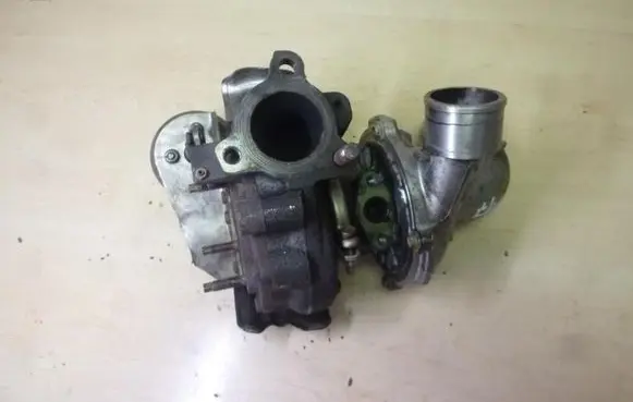 Toyota RAV 4 (XA30) Turbo E1151V4