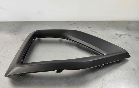 Audi Q2 - Front bumper splitter molding 81a853054c4w3