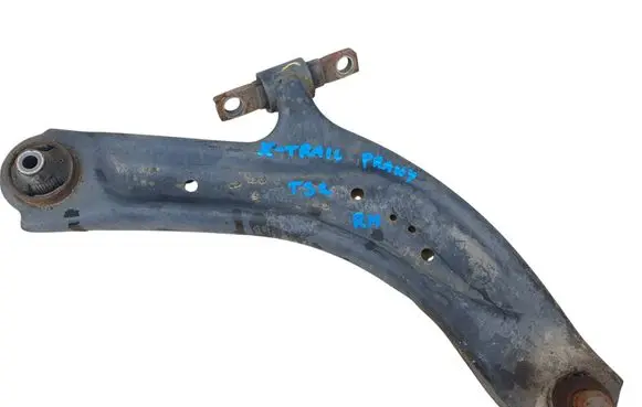 Front lower control arm/wishbone