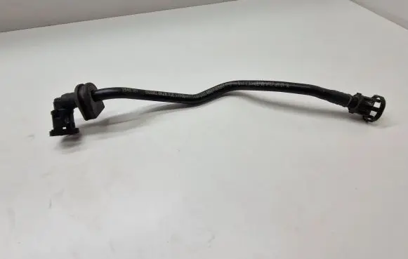 BMW 4 F32 F33 Vacuum line/pipe/hose 8600882