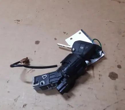 Peugeot 2008 II Ignition lock 9810666677