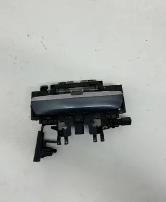 Audi A8 S8 D3 4E Front door exterior handle 4E1837885 4E0839885 4E2837888