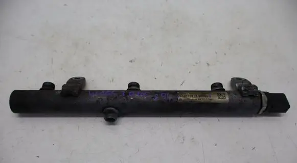 Mercedes-Benz ML W164 Fuel main line pipe A6420702595