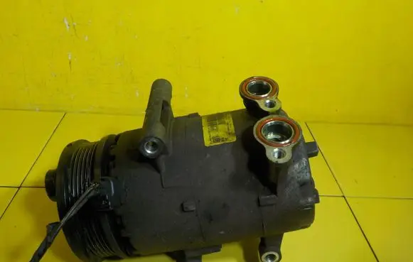 Land Rover Freelander 2 - LR2 Air conditioning (A/C) compressor (pump) 6G9119D629FD