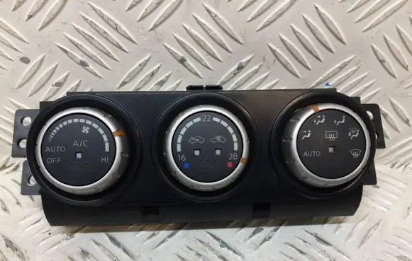 Nissan X-Trail T31 Climate control unit 27500JG74A C7510