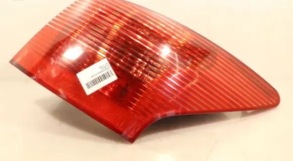 Peugeot 407 Rear/tail lights E223235