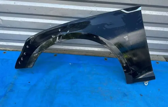 Audi A5 Fender