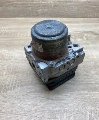 Nissan Qashqai ABS Pump 7F083166 0244X5F083