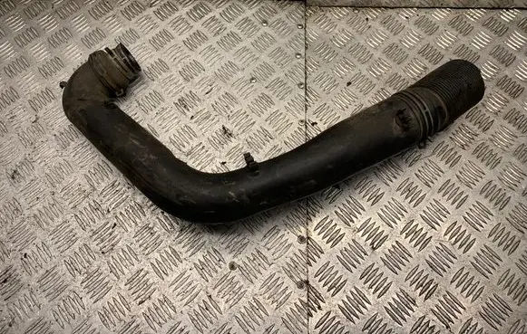 Volkswagen Golf V Intercooler hose/pipe 1K0129654AD