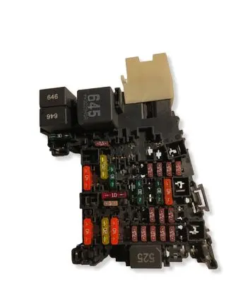 Volkswagen Jetta VII Fuse module 5Q0937615C 20082022 108250