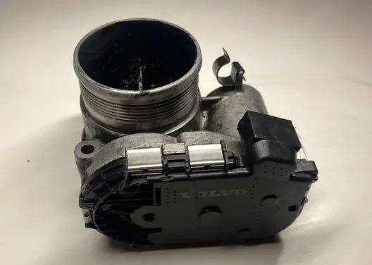Volvo XC70 Throttle valve 31216665