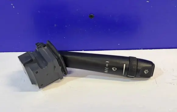Volvo S60 Wiper control stalk 30669739