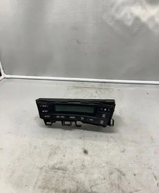 Toyota Prius (XW30) Climate control unit 75D726
