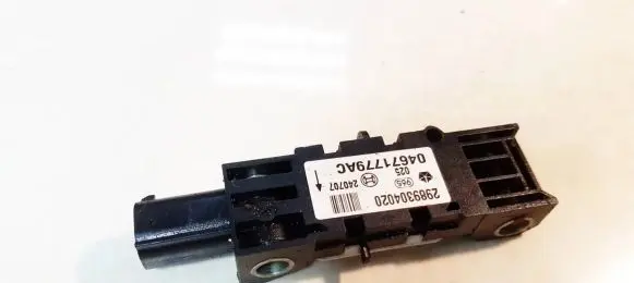 Chrysler 300 - 300C Airbag deployment crash/impact sensor 04671779AC 2989304020