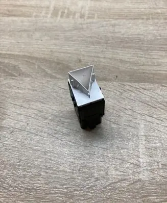 Volkswagen PASSAT B6 Hazard light switch 3C8953509