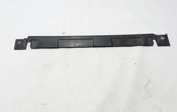 Renault Modus Intercooler air guide/duct channel 8200582644