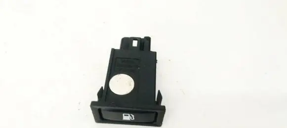 Toyota Avensis T250 Fuel tank opening switch 156795