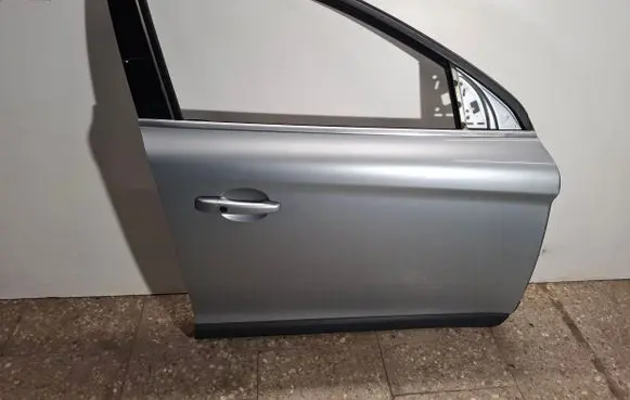 Volvo XC60 Front door