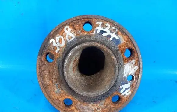 Volvo S60 Rear wheel bearing hub 31329968