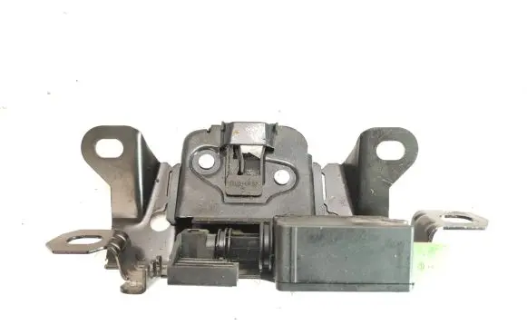 Volvo C70 Tailgate/trunk/boot lock/catch/latch 30753955