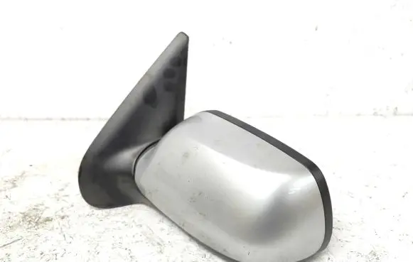 Mazda 2 Front door electric wing mirror