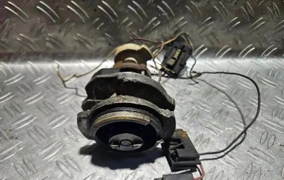 Opel Astra G Spark distributor 1103667 11036678622
