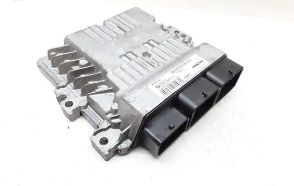Volvo V70 Engine control unit/module 31355712