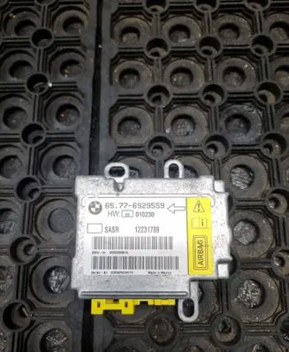 Airbag control unit/module