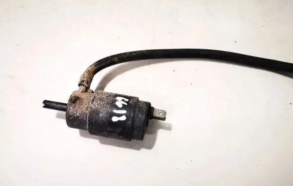 Fiat Doblo Windscreen/windshield washer pump d1774f 000657