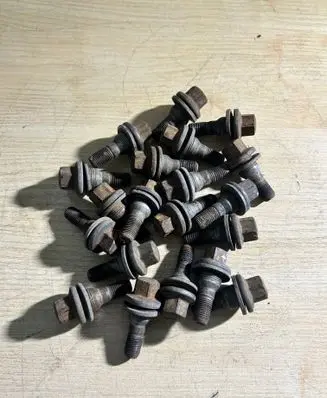 Citroen C5 Nuts/bolts 