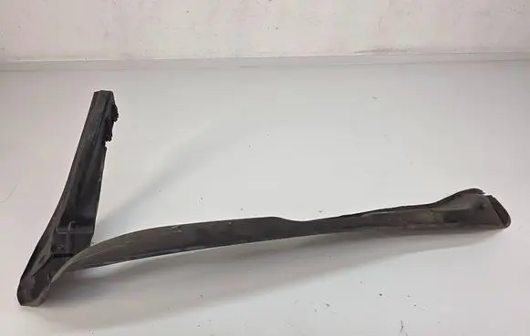 Fender end trim