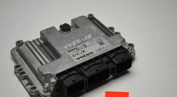 Volvo V50 Engine control unit/module 31272996AB 1039S30890 0281016590