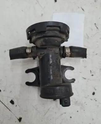 Volkswagen Golf III Turbo solenoid valve 023906283
