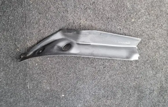 BMW X3 G01 Intercooler air guide/duct channel 22677510 7424600