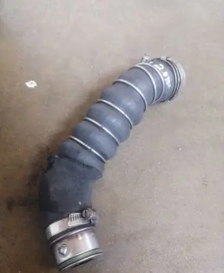 Audi A4 S4 B7 8E 8H Intercooler hose/pipe 8E0145790L