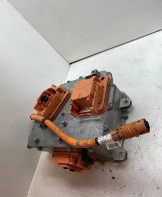 BMW i3 Voltage converter inverter 639452