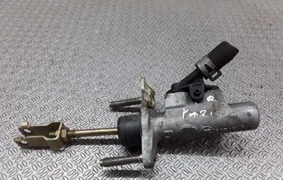 Toyota Yaris Clutch master cylinder