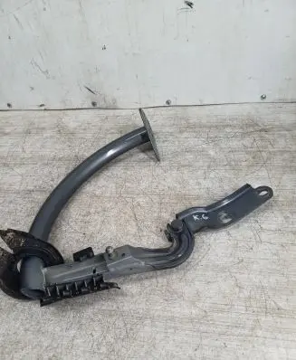 Volkswagen PASSAT B6 Tailgate/trunk/boot hinge 3C5827301A