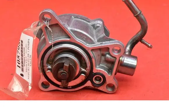Mazda CX-5 Vacuum pump SHY118G00