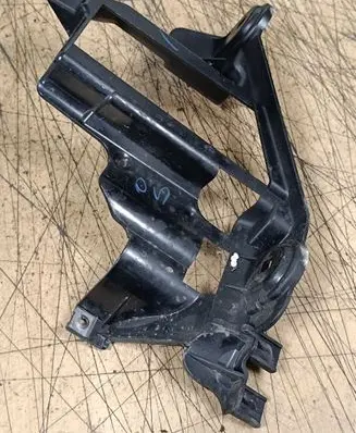 BMW X5 E53 Headlight/headlamp mounting bracket 224568