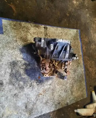 Mazda 5 Manual 6 speed gearbox F7L