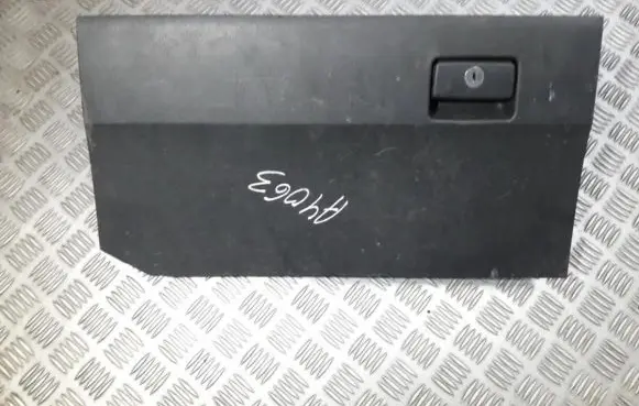 Toyota Verso Glove box 555510f030 55551-0f030