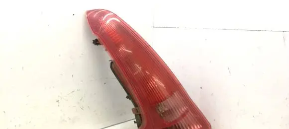 Peugeot 206 Rear/tail lights RS102