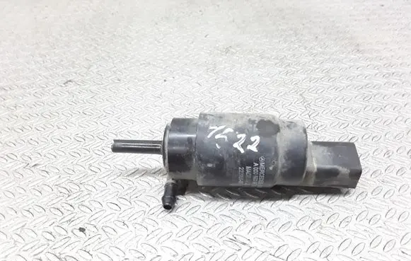 Mercedes-Benz Sprinter W906 Windscreen/windshield washer pump A0008605826