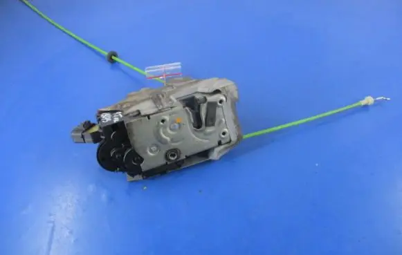 Fiat Croma Rear door lock 51708422A