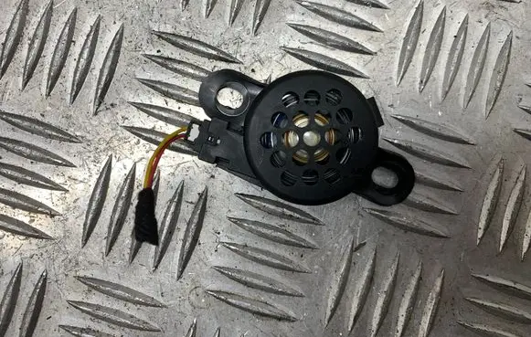 Audi A8 S8 D3 4E Parking PDC sensor speaker 8E0919279 688098