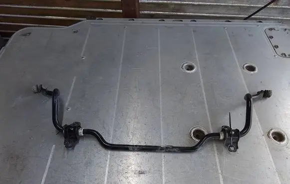 Land Rover Discovery Sport Front anti-roll bar/sway bar FK725482BB
