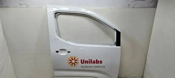 Peugeot Partner III Front door