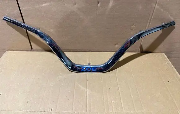 Renault Zoe Front bumper upper radiator grill 620728702R 2217102X