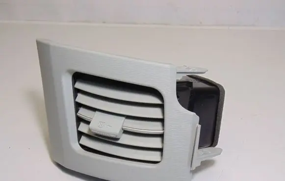 Toyota Prius (XW30) Dash center air vent grill 5566047030